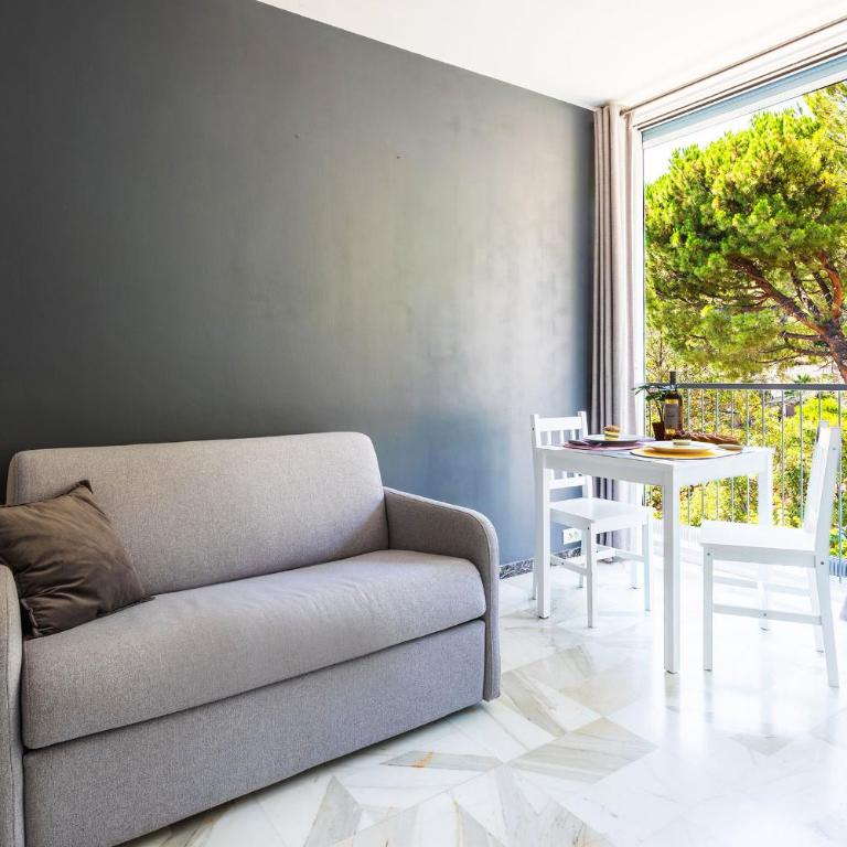 BEAULIEU MARINONI AP4374 By Riviera Holiday Homes - Studio - 7