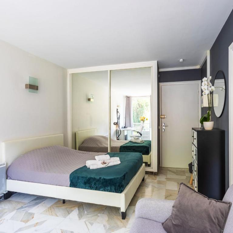 BEAULIEU MARINONI AP4374 By Riviera Holiday Homes - Studio - 15