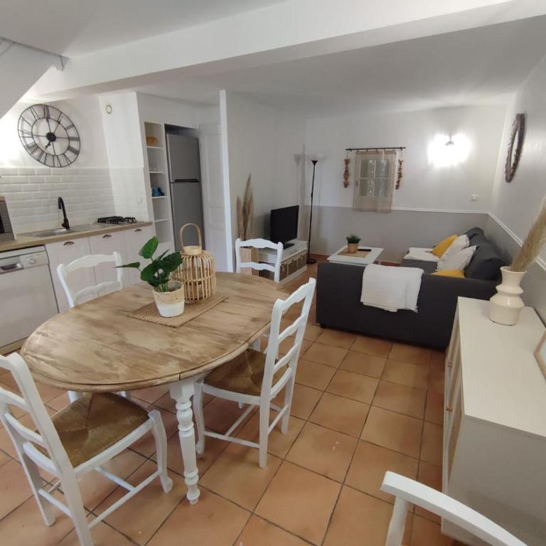Mas de la Tour Carbonnière - Deluxe Apartment - 2