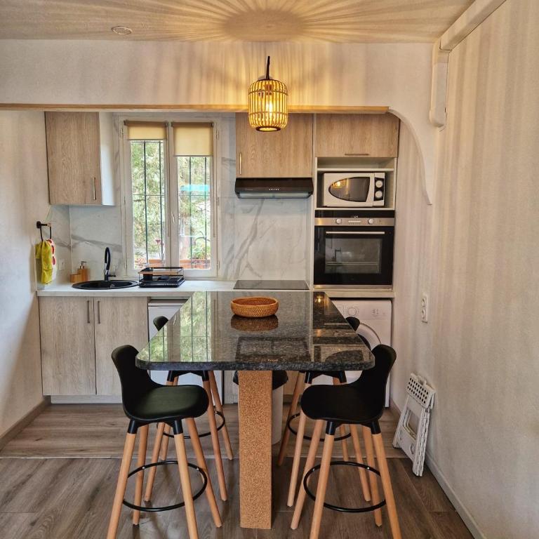 Évasion Provençale à 1km de la plage, Les Issambres - Maison 1 Chambre - 2