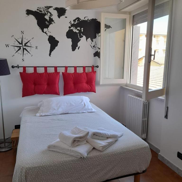 B&B Il Viaggiatore - Camera Matrimoniale Economy con Bagno Privato Esterno - 2