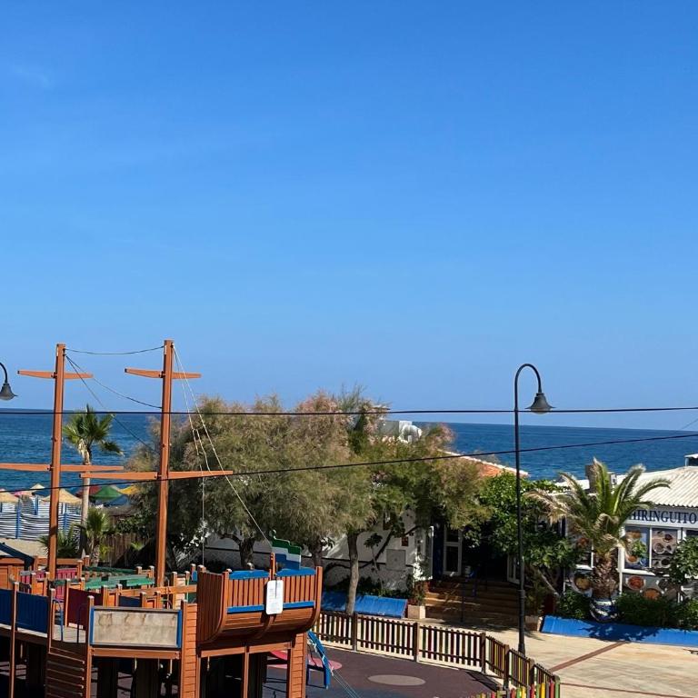 CALABELLA 1 Pirate View, frontline beach la Cala de Mijas, Wi-Fi - Apartamento de 3 dormitorios - 25