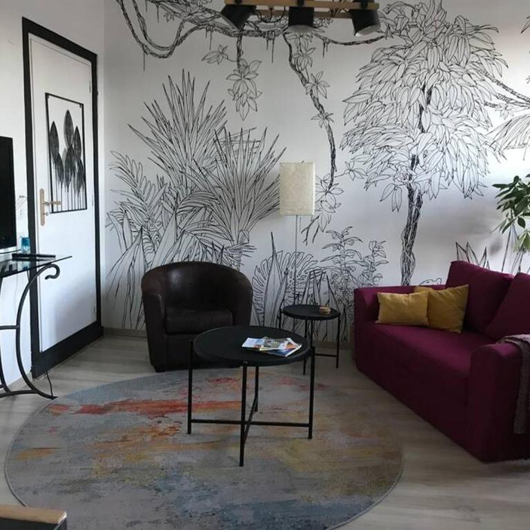 Superbe T2 dans un parc arboré - One-Bedroom Apartment - 6