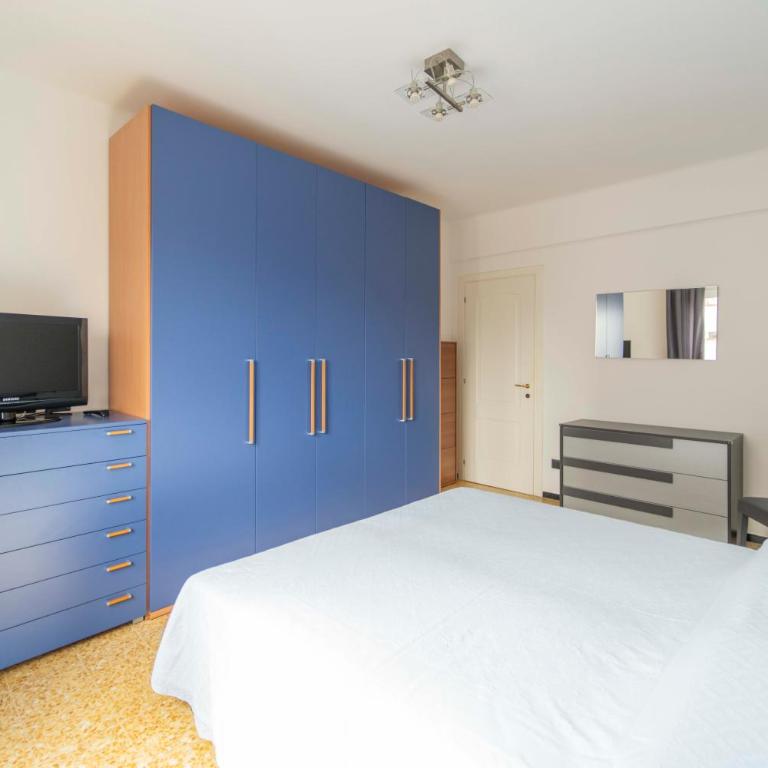 193 - Casa Via della Chiusa - centralissimo e vicino alla baia del silenzio, spiaggia e mare 150m - Parcheggio GRATIS incluso e Aria condizionata - Appartamento con 3 Camere da Letto - 22