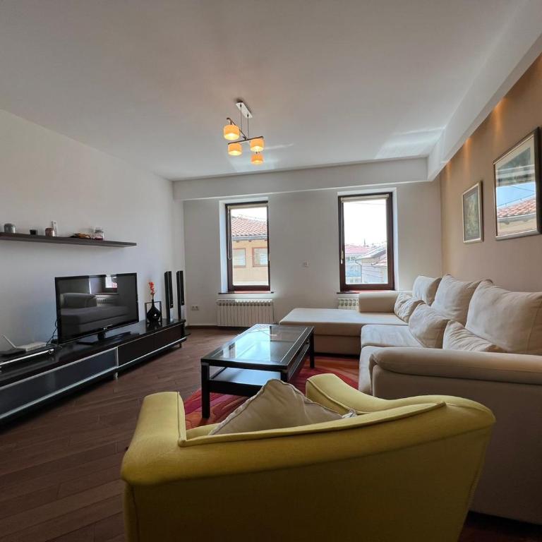 Apartman Alifakovac Sarajevo - Two-Bedroom Apartment - 1