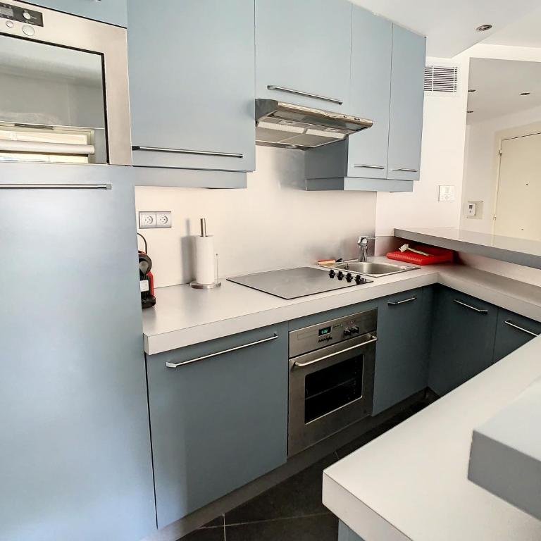 Appartements de Standing Cannes Centre - Appartement Supérieur 2 Chambres - 3 Rue Henri Ruhl - 9