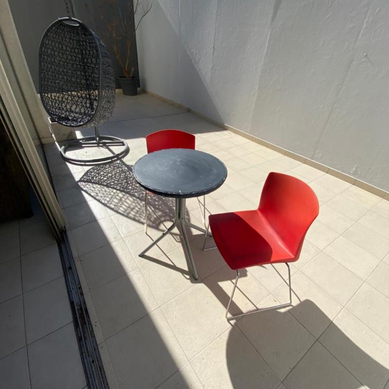 Exclusivo en PB patio, cochera, equipado, - Apartamento de 1 dormitorio - 12