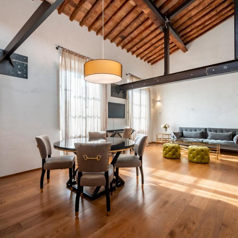AT Home Santacroce - Appartamento con 2 Camere da Letto - 20