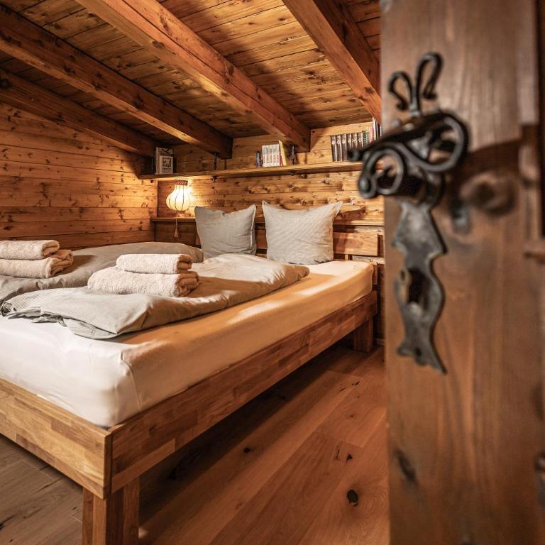 Alpin-Chalet in Alleinlage in Bad Ischl - Wald, Kamin, Sauna und Badeplatz - Haus mit 3 Schlafzimmern - 12