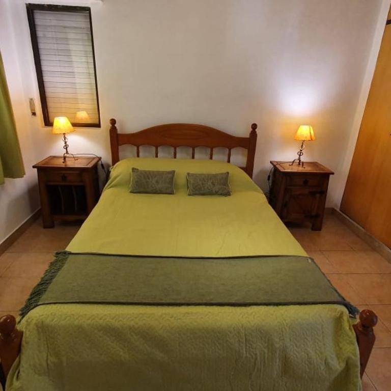 Dpto. Céntrico amplio. Jardin y Vistas 1/2 - Apartamento con vistas al lago - 4