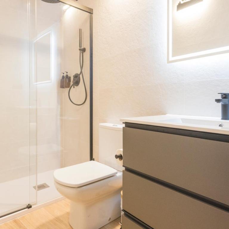 Apartamentos Boutique Pinocho by Toledo AP - Apartamento de 2 dormitorios - 10
