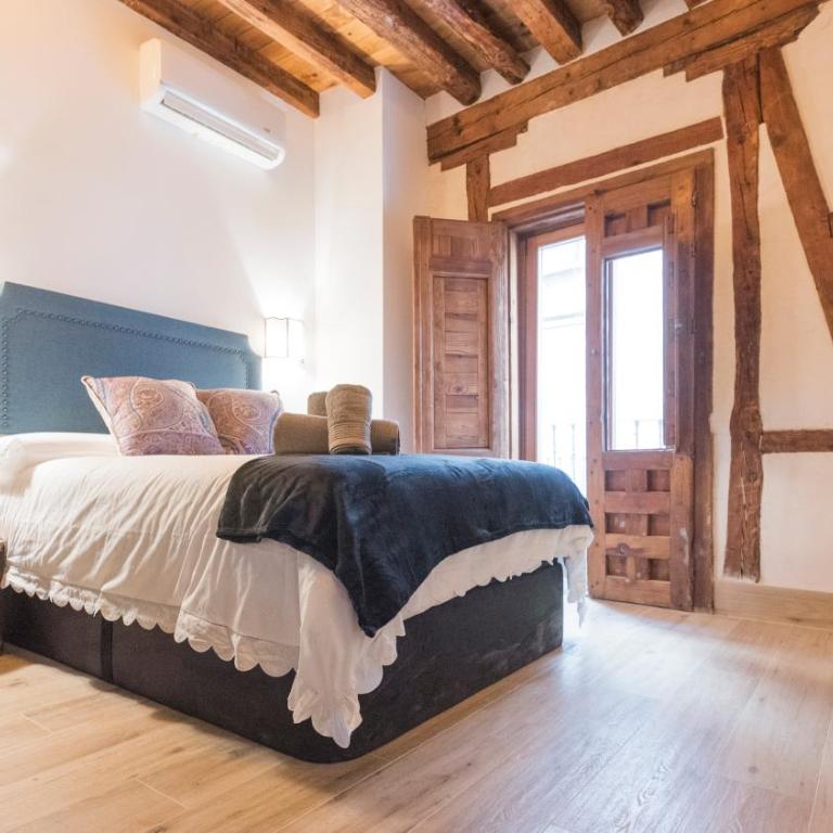 Apartamentos Boutique Pinocho by Toledo AP - Apartamento de 2 dormitorios - 21