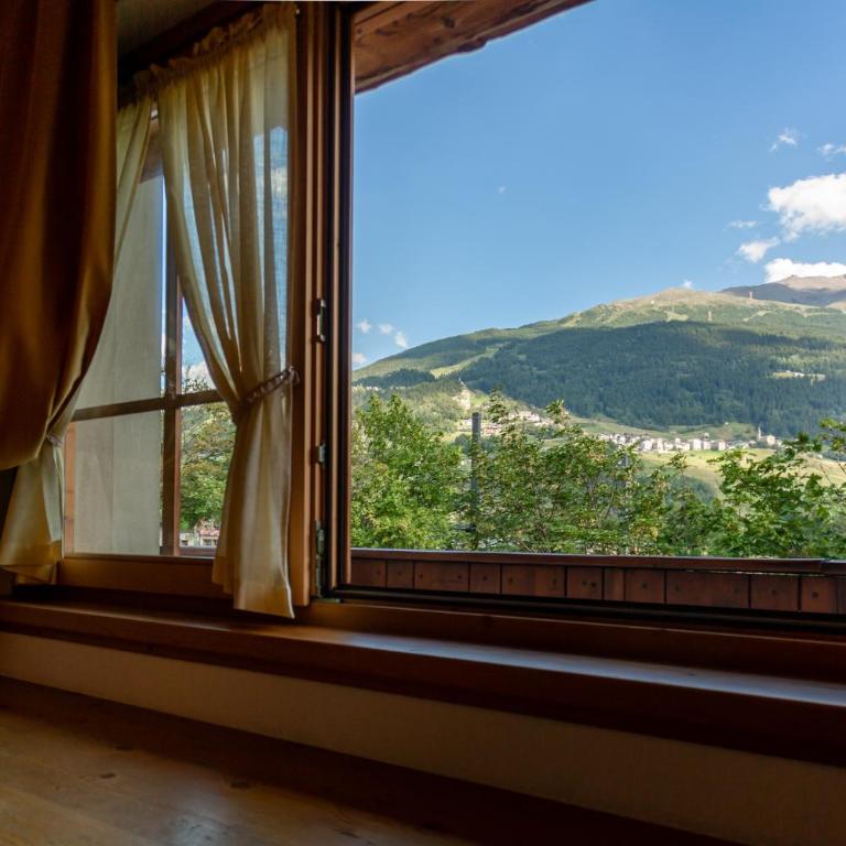 Appartamenti Serena - Estudio con balcón y vistas a la montaña - 5