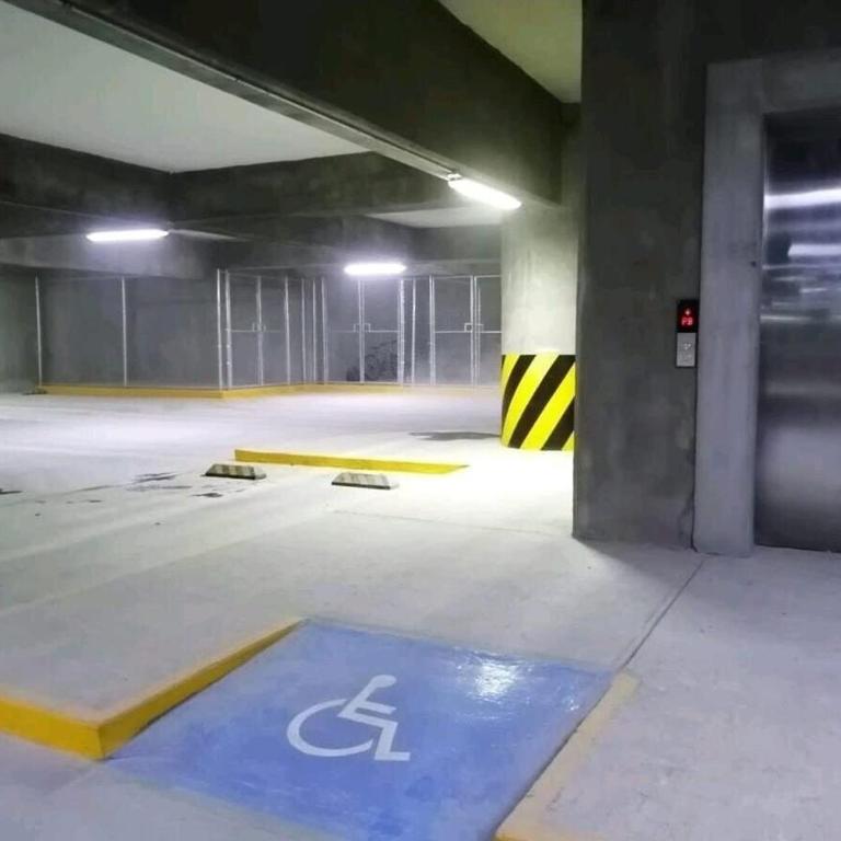Luxury Flat In Guadalajara - Apartamento de 2 dormitorios - 28