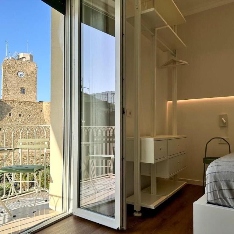 Iblu Rooms - King Room with Sea View - 1
