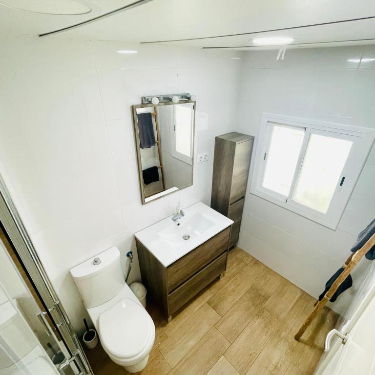 Ático con terraza en el centro de Tarragona - Apartamento - 53