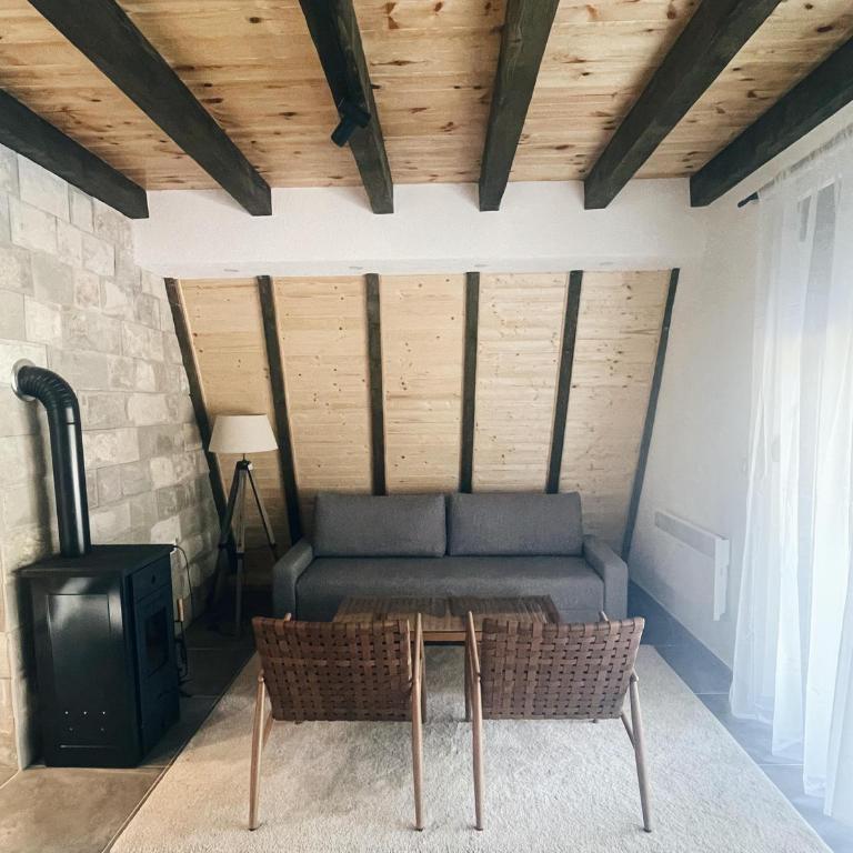 Zminica Lake House - Two-Bedroom Villa - 11