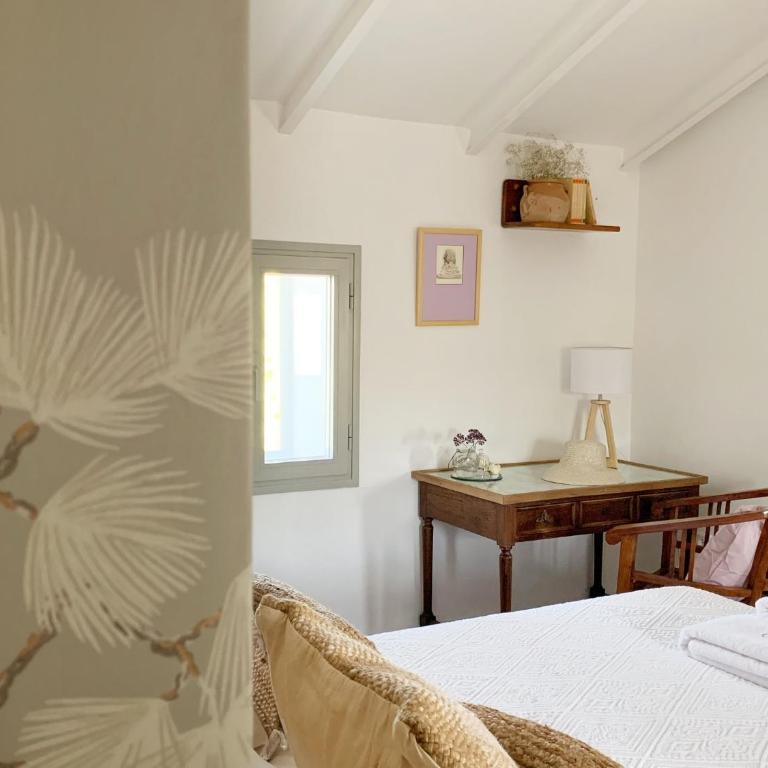 Syvyle - Three-Bedroom House - 34