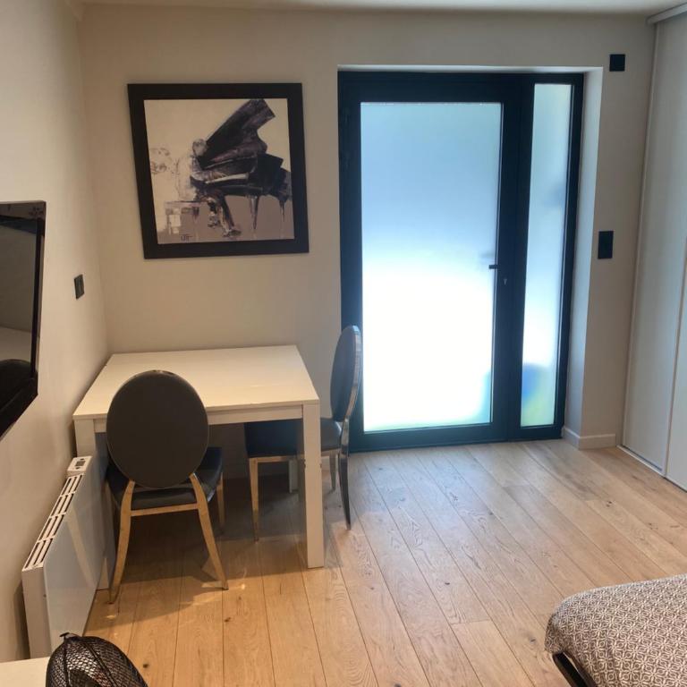 Studio équipé en rez de jardin - Apartamento de 1 dormitorio - 3