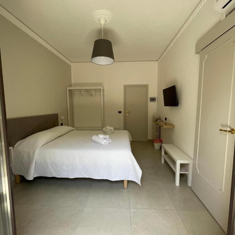 MIRA taormina rooms - Camera King con Vista Giardino - 6