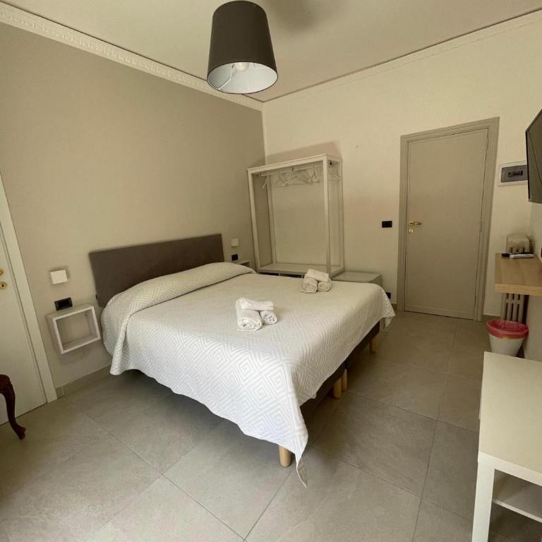 MIRA taormina rooms - Camera King con Vista Giardino - 5