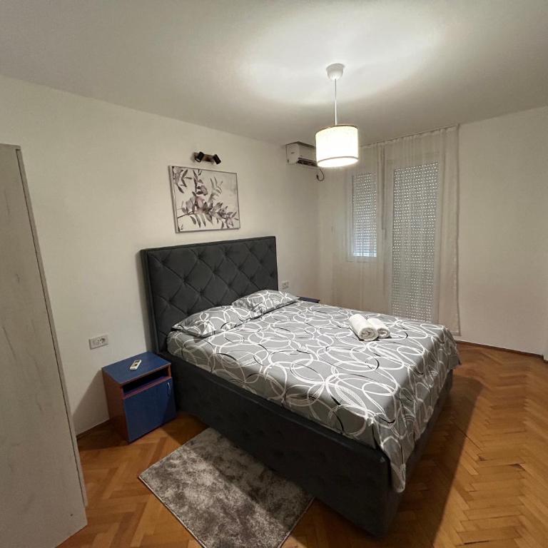 Apartments Ciki - Two-Bedroom Apartment - 10