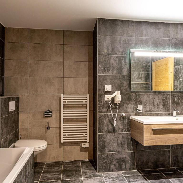 Charming Alps Apartment - Maison de Vacances 4 Chambres - 15