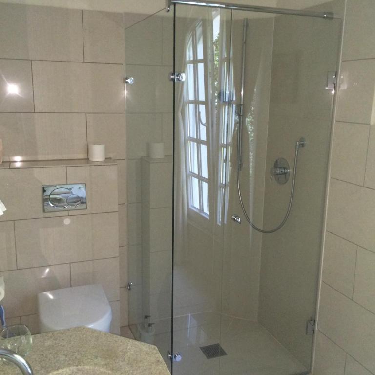 Villa La Begude - Boutique B&B - Chambre Double avec Balcon 1 - Vue sur Piscine - 24 m² - 3