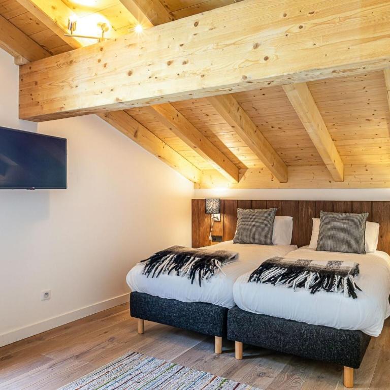 Chalet in French Alps near Lake Geneva - Maison de Vacances 4 Chambres - 6
