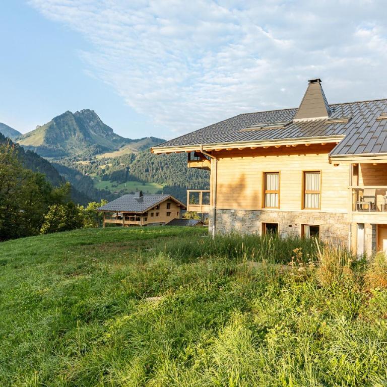 Chalet in French Alps with Mountain Views - Maison de Vacances 3 Chambres - 6