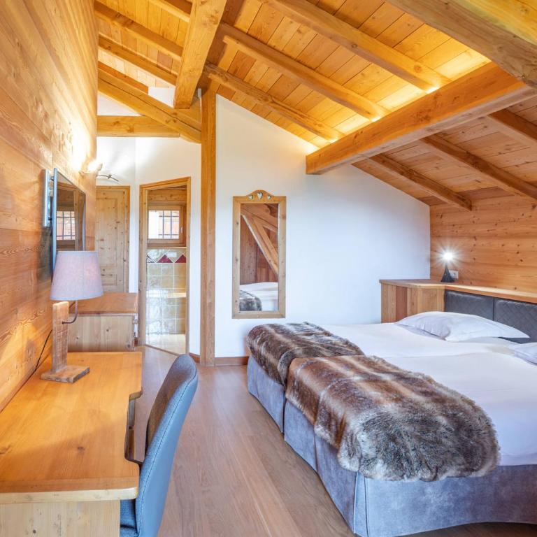 Chalet skis aux pieds avec jacuzzi et sauna - Chalet 3 Chambres - 4
