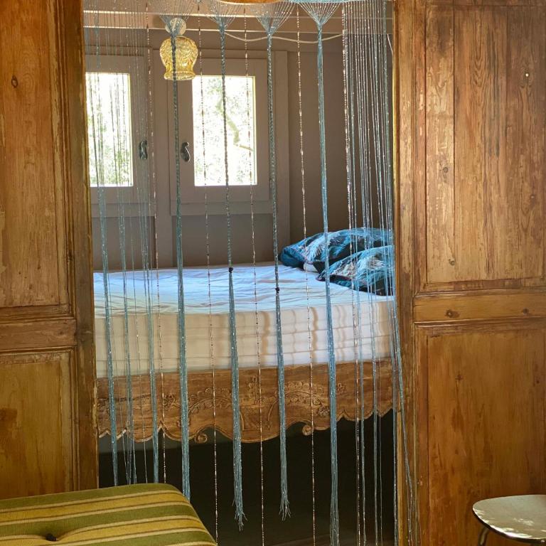 Les roulottes de Bayama - logement insolite avec jacuzzi - Maison de vacances Tzigane - 8