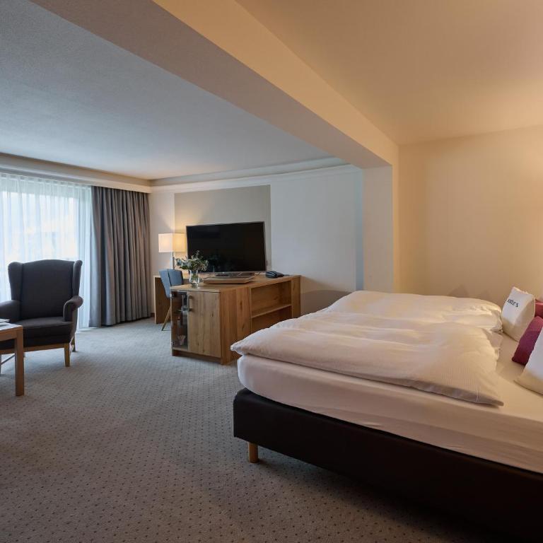 SCHÜLE'S Gesundheitsresort & SPA - Junior Suite mit Balkon - 2