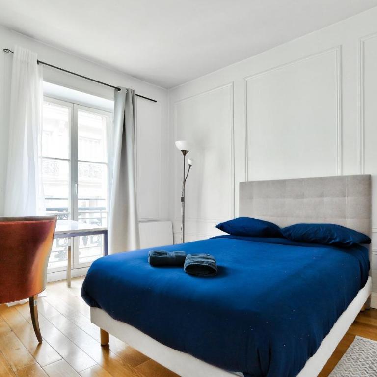 Appartement Quartier Champs-Élysées 3 - Appartement 2 Chambres - 12