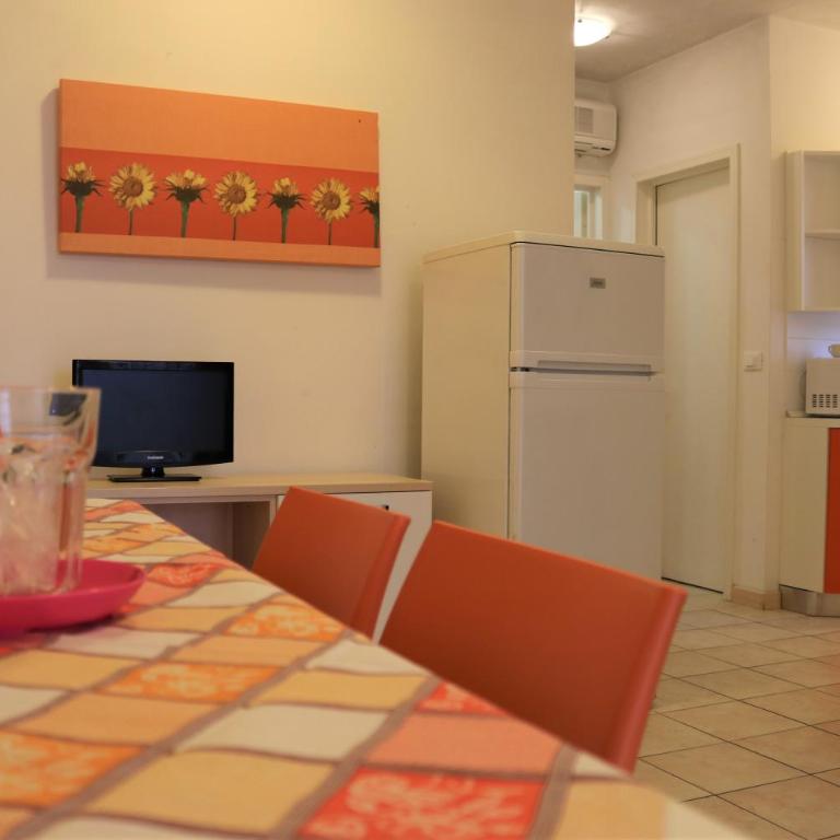 Villaggio Olimpia - Appartamento con 2 Camere da Letto - 17