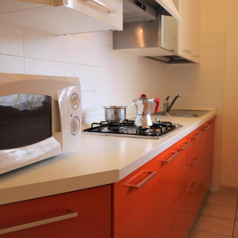 Villaggio Olimpia - Appartamento con 2 Camere da Letto - 9