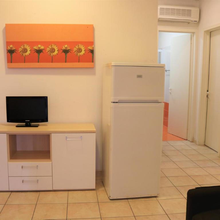 Villaggio Olimpia - Appartamento con 2 Camere da Letto - 8