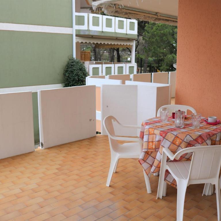 Villaggio Olimpia - Appartamento con 2 Camere da Letto - 11