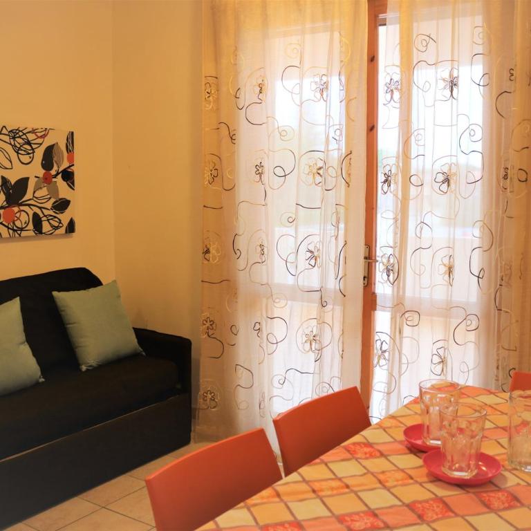 Villaggio Olimpia - Appartamento con 2 Camere da Letto - 15