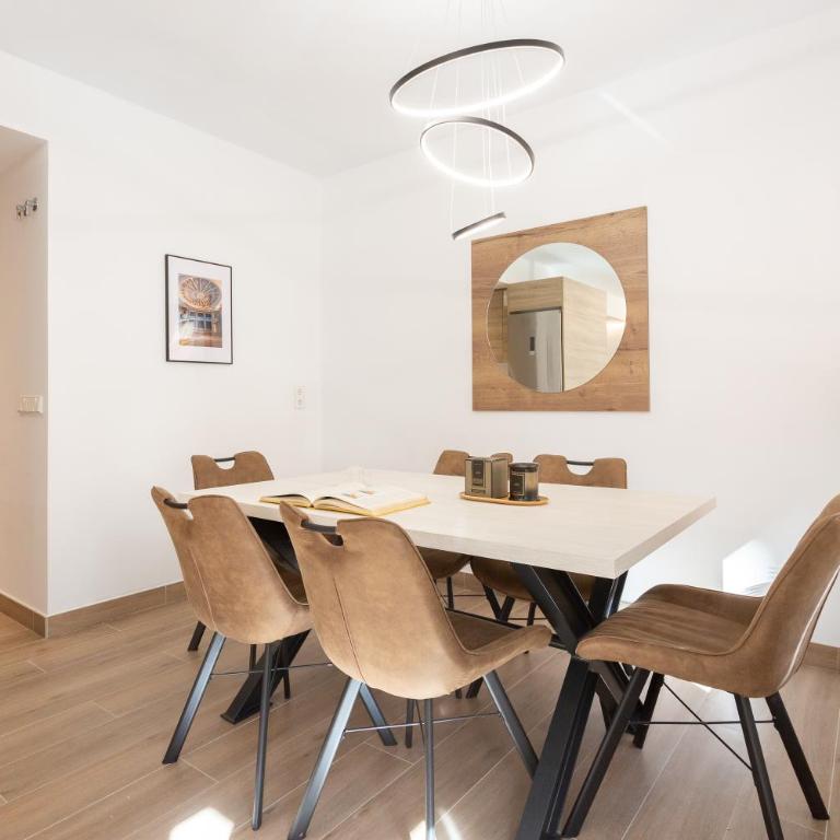 General Oráa - Darya Living - Deluxe One-Bedroom Apartment with City View - 5