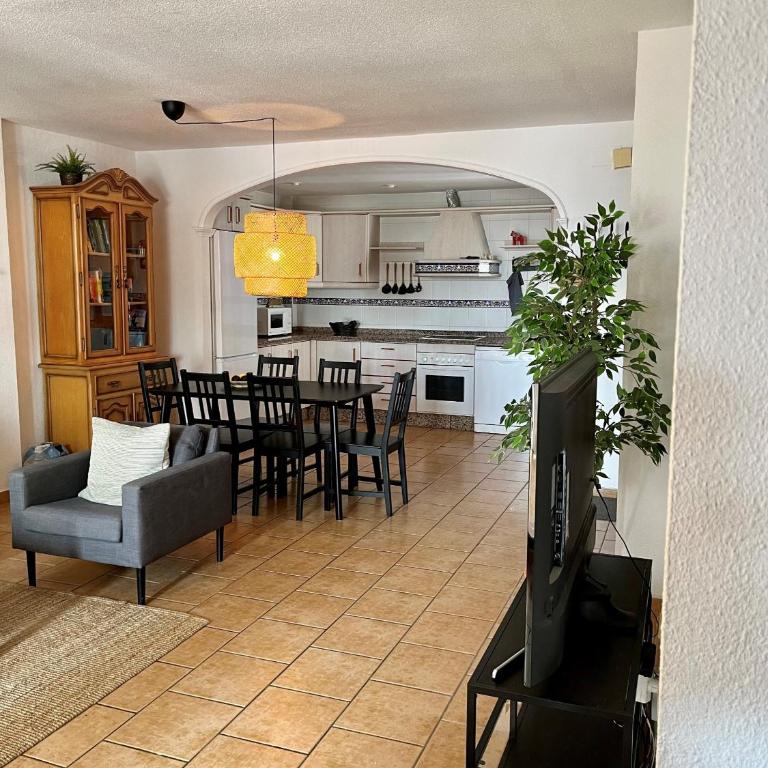 Ideal 2 bed 2 bath - Pueblo Evita - Two-Bedroom Apartment - 3