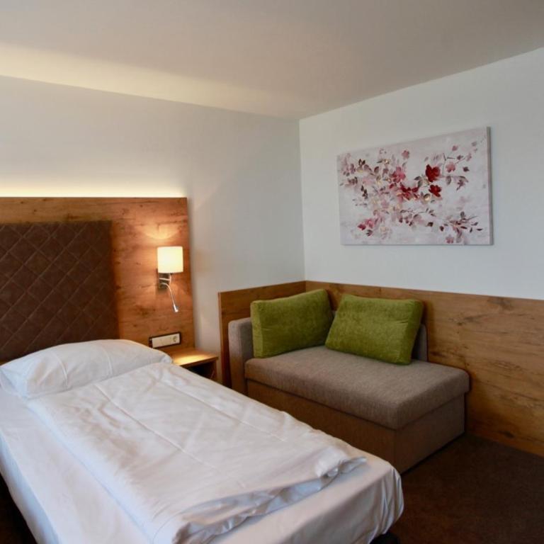 Hotel-Restaurant am Hochfuchs - Standard Double Room - 1