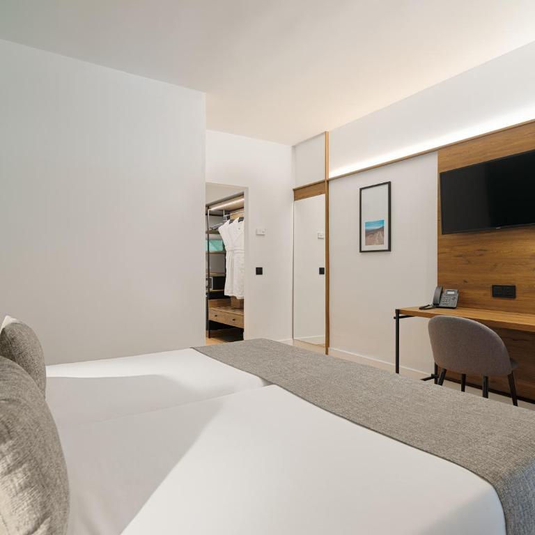 FERGUS Puerto de la Cruz - Habitación Doble Magnus con vistas al Teide - 3