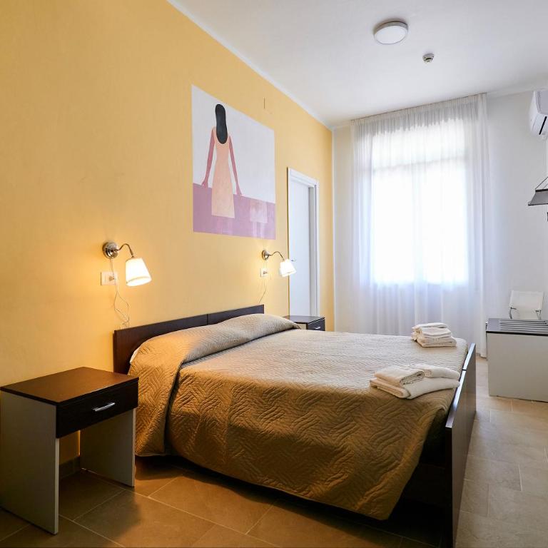 Soleē, Family Holidays & Hostelling - Family Room with Sea View - 4