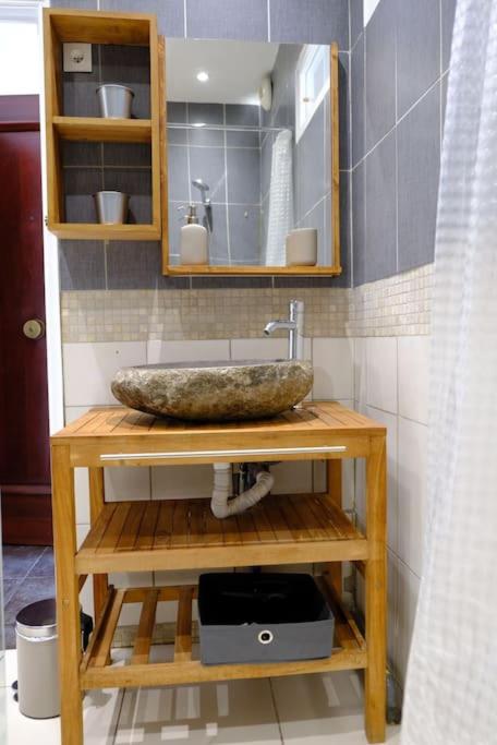 Cosy studio à 2 pas de la plage - Appartement - Vue sur Mer - 12