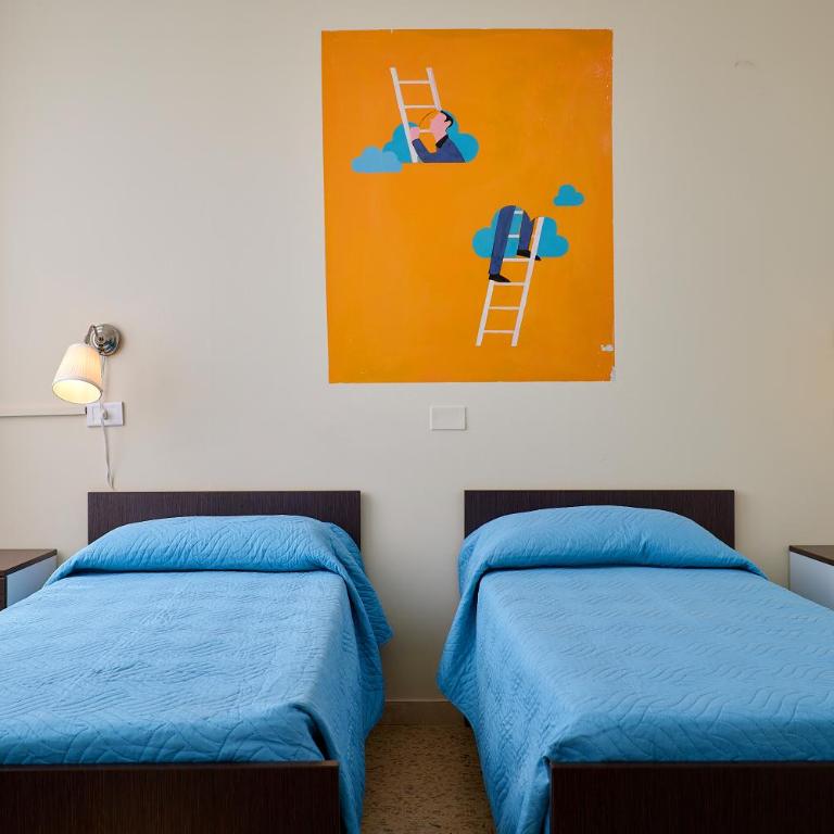 Soleē, Family Holidays & Hostelling - Family Room with Garden View - 5
