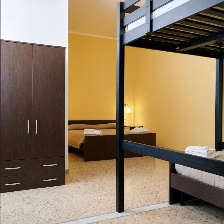 Soleē, Family Holidays & Hostelling - Quadruple Room with Sea View - 41
