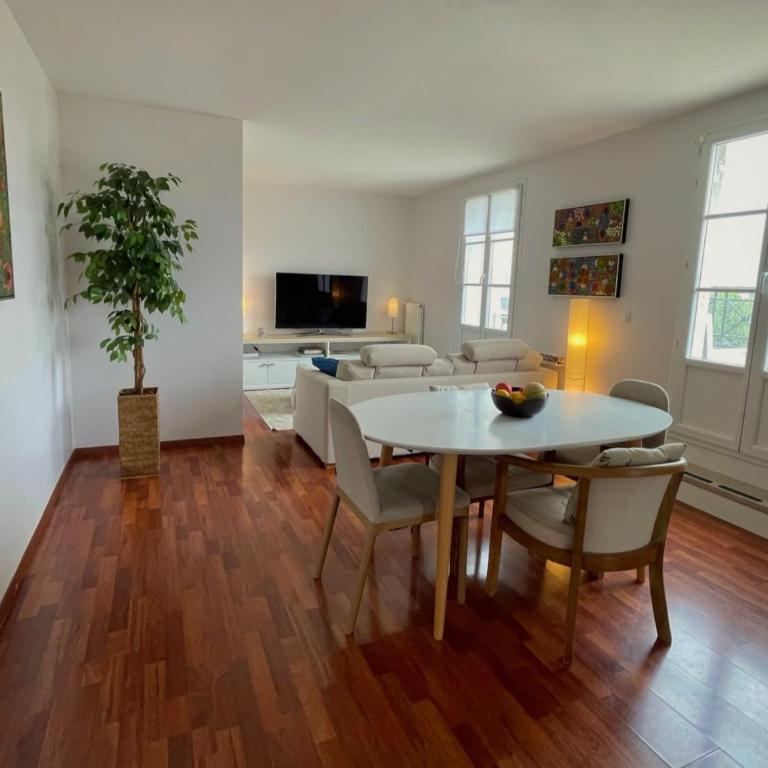 Family's Appartement Disney Paris , 2 Parking - Appartamento con 3 Camere da Letto - 2
