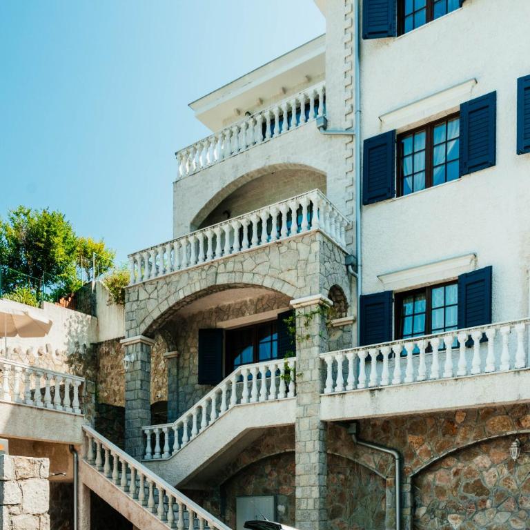 Villa Chantal - Apartment with Balcony - 34