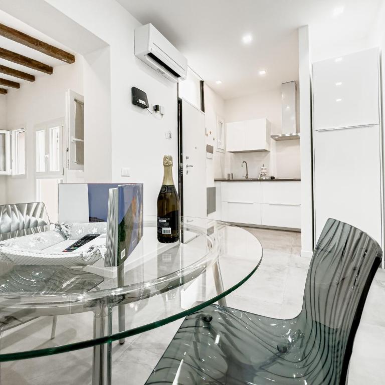 Realkasa Orfeo Flat - One-Bedroom Apartment - 1